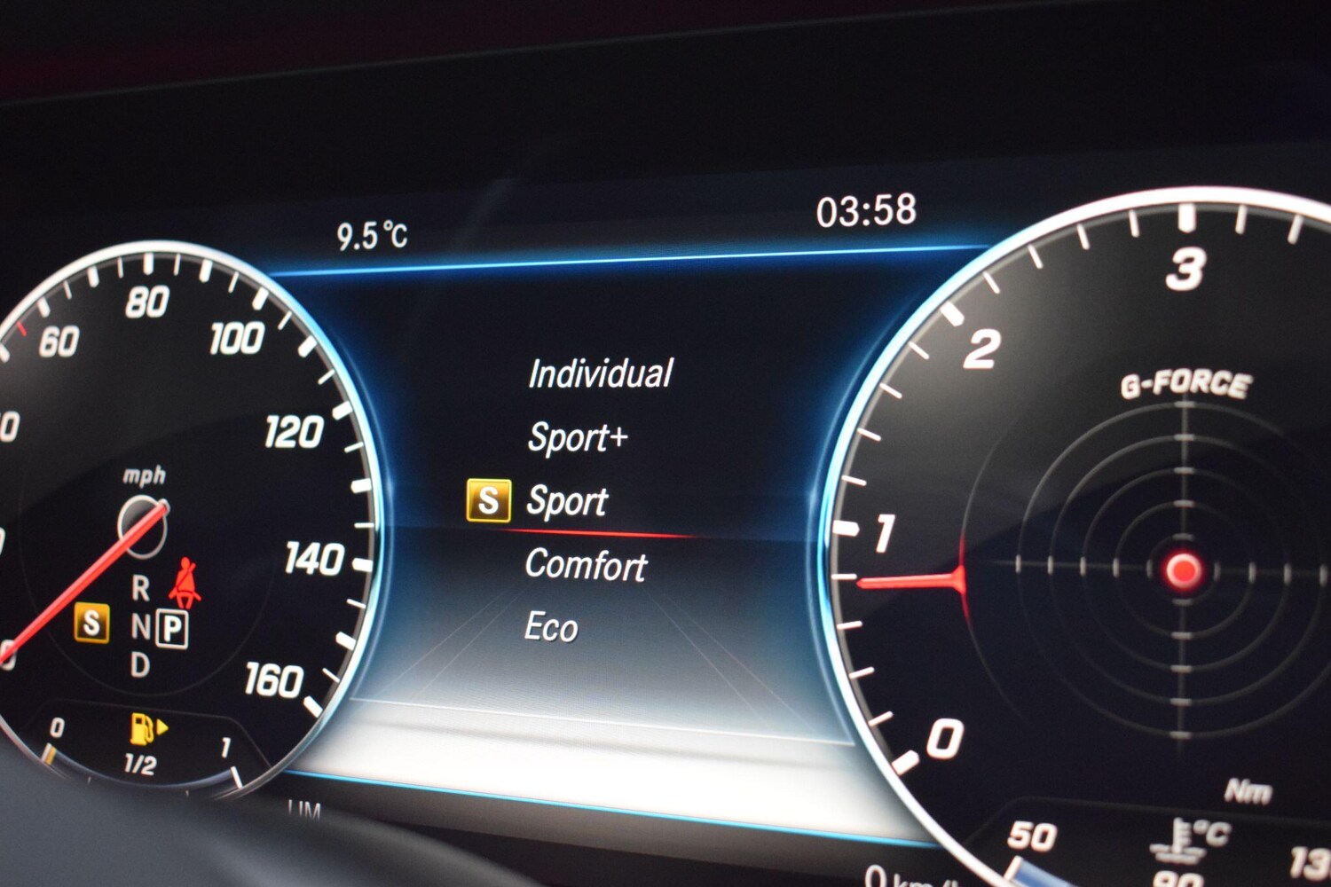 Used Mercedes-Benz E Class for sale - 77497396: Photo 42