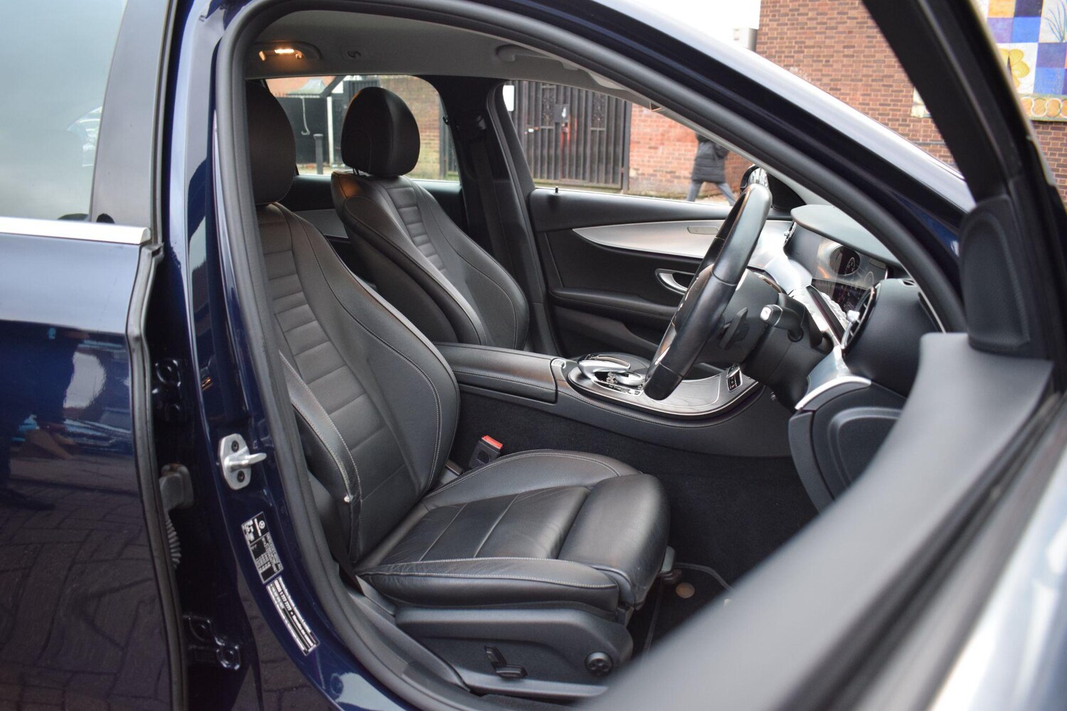 Used Mercedes-Benz E Class for sale - 77497396: Photo 7