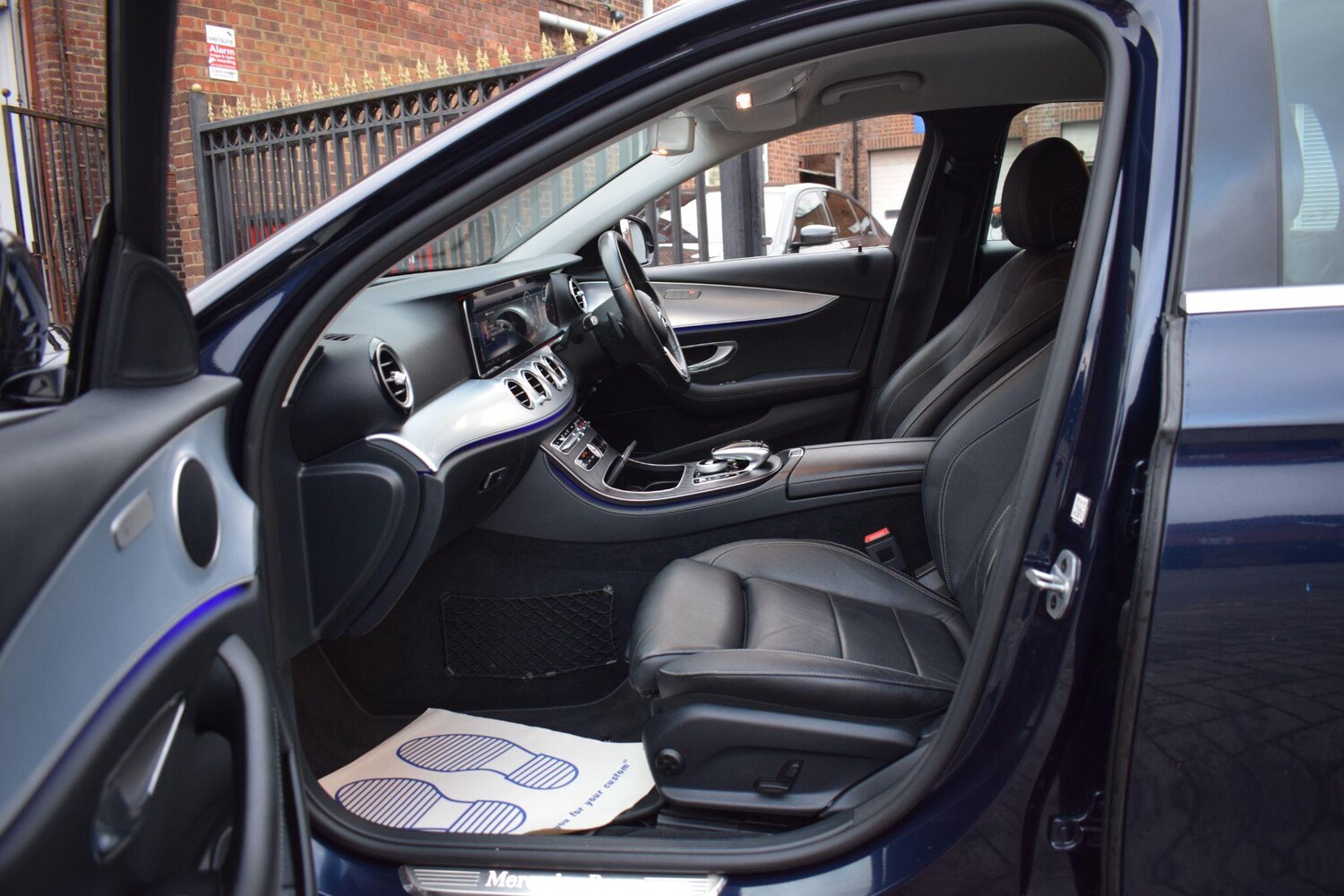 Used Mercedes-Benz E Class for sale - 77497396: Photo 9