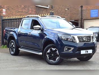 Nissan - Navara