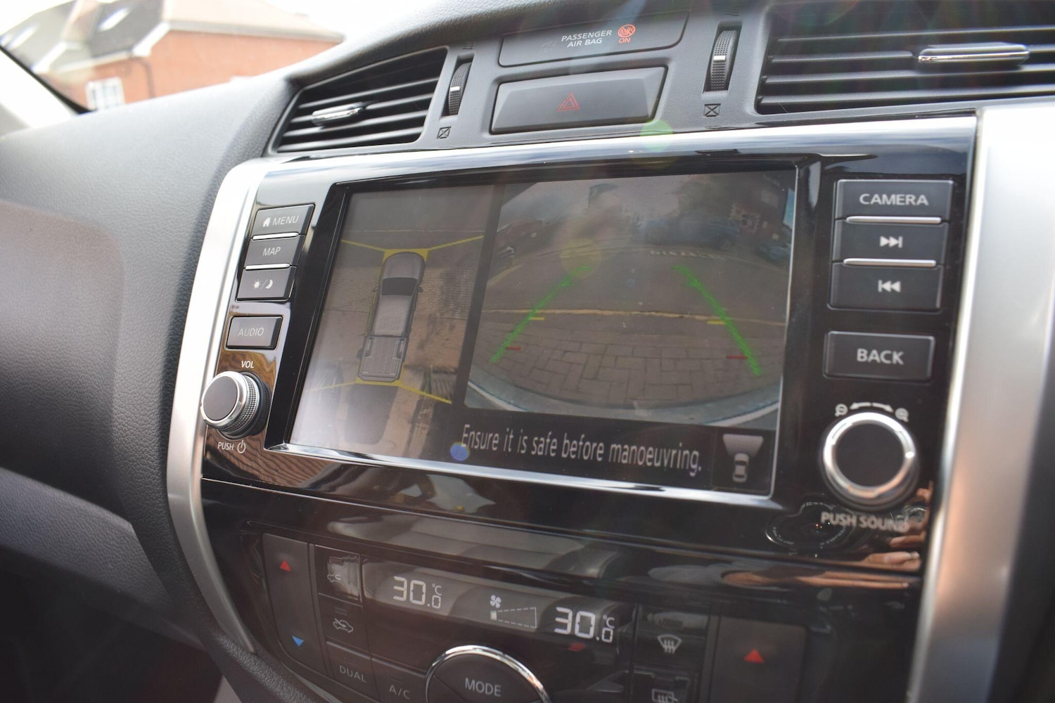 Used Nissan Navara 2021 for sale - 76377327: Photo 50