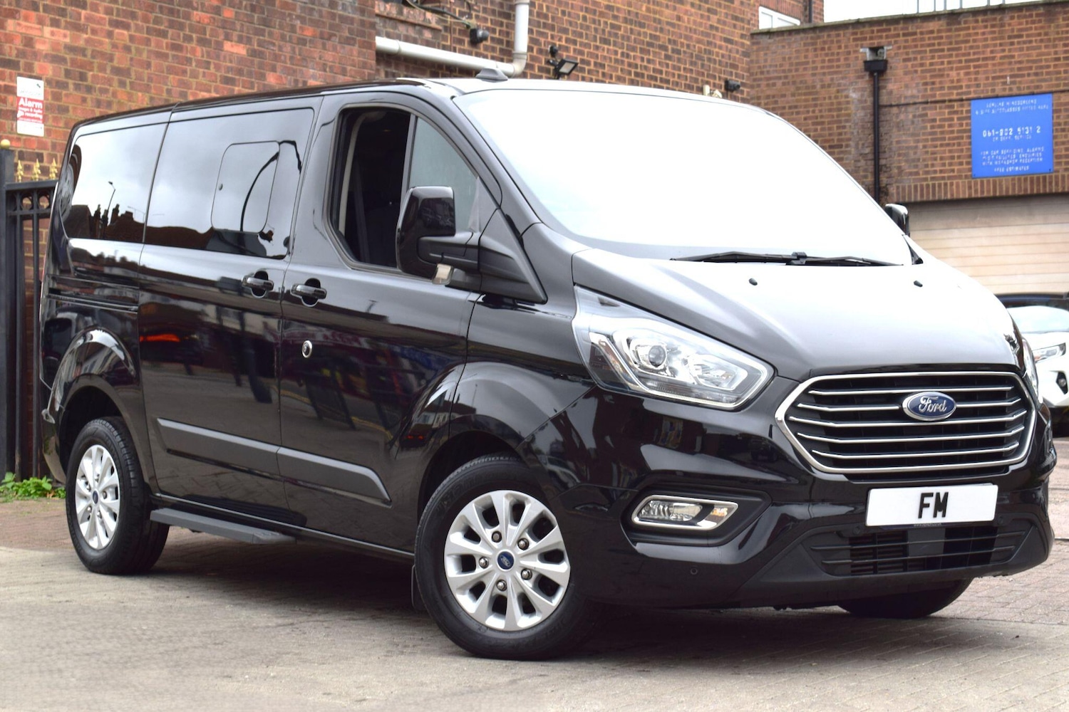 Used Ford Tourneo Custom 2022 for sale - 76282801: Photo 3