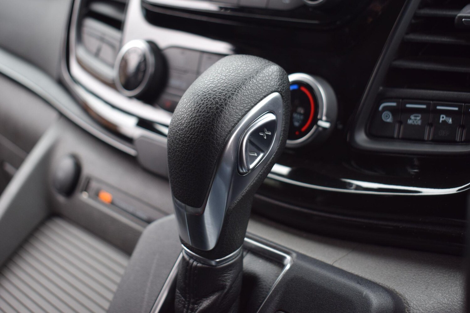 Used Ford Tourneo Custom 2022 for sale - 76282801: Photo 30