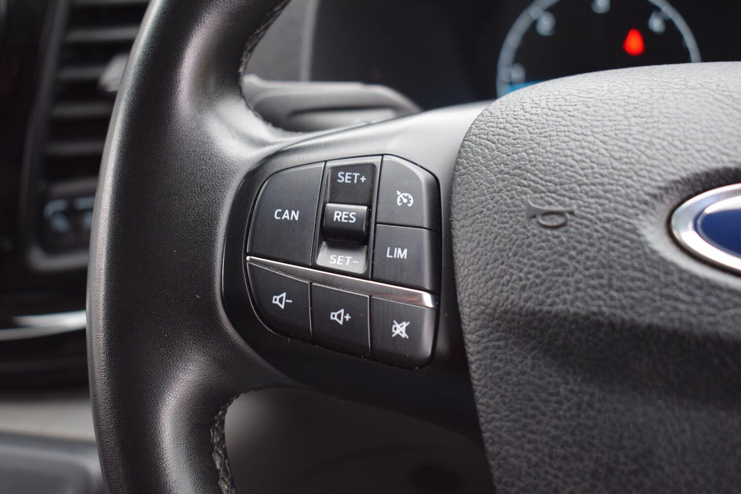 Used Ford Tourneo Custom 2022 for sale - 76282801: Photo 42