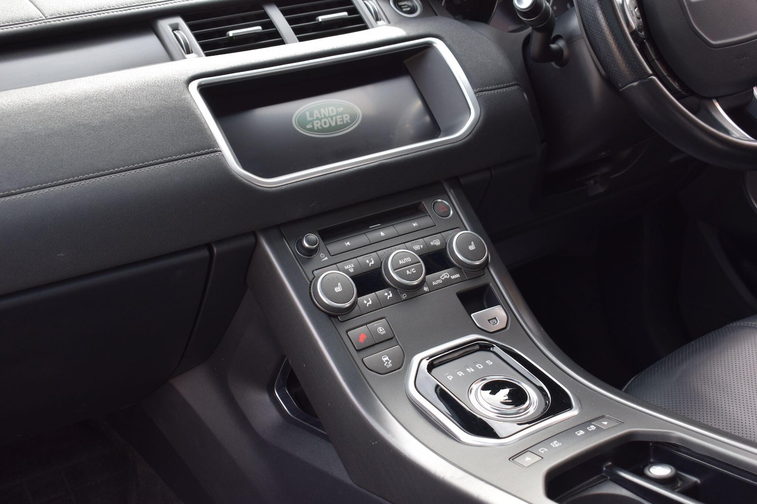 Used Land Rover Range Rover Evoque 2019 for sale - 77882382: Photo 29