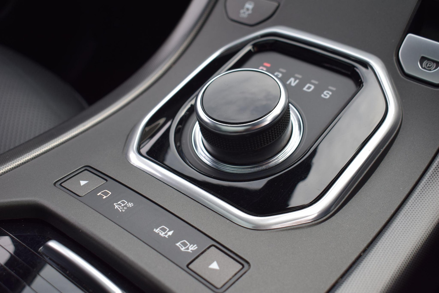 Used Land Rover Range Rover Evoque 2019 for sale - 77882382: Photo 40