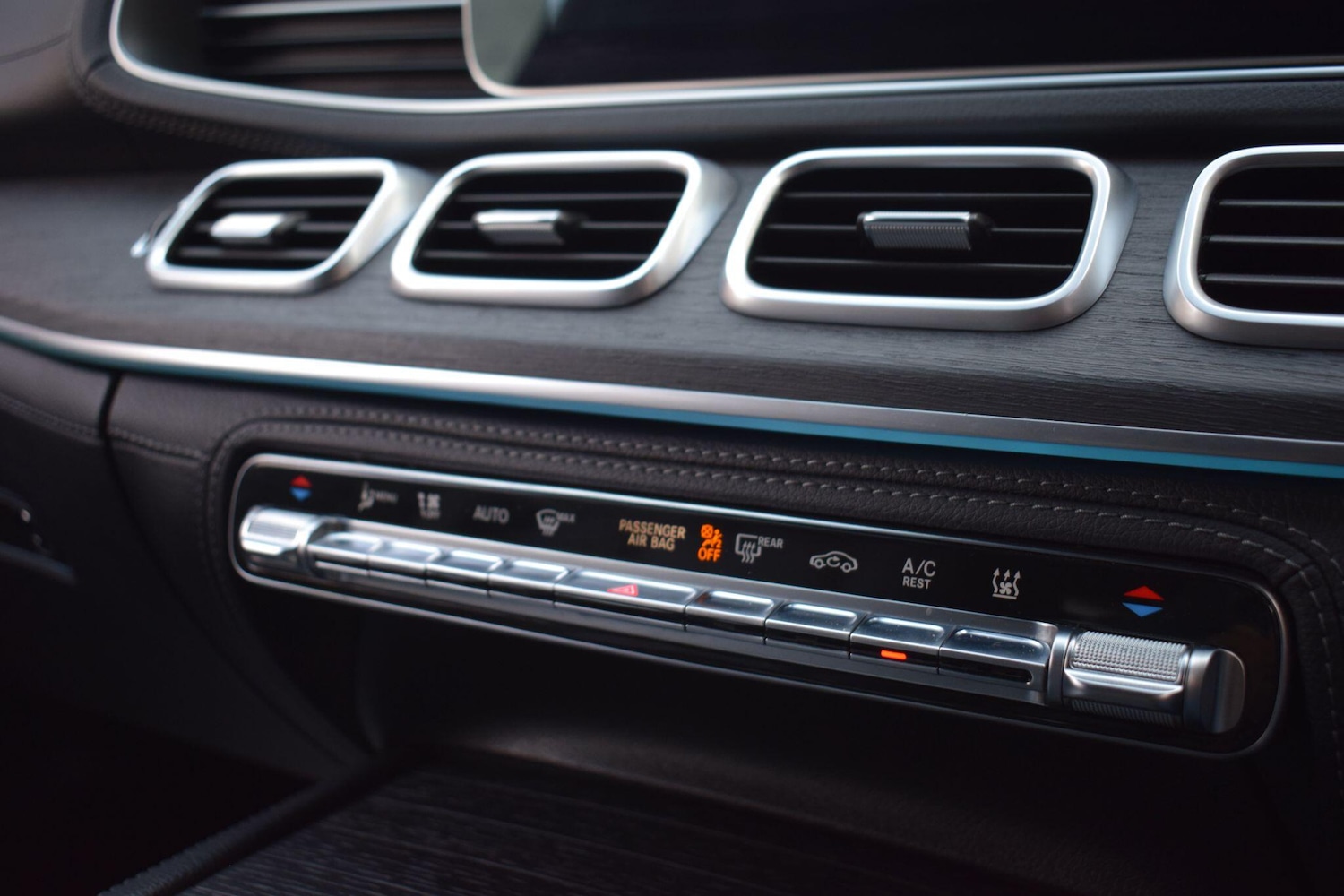 Used Mercedes-Benz GLE 2022 for sale - 76780930: Photo 54