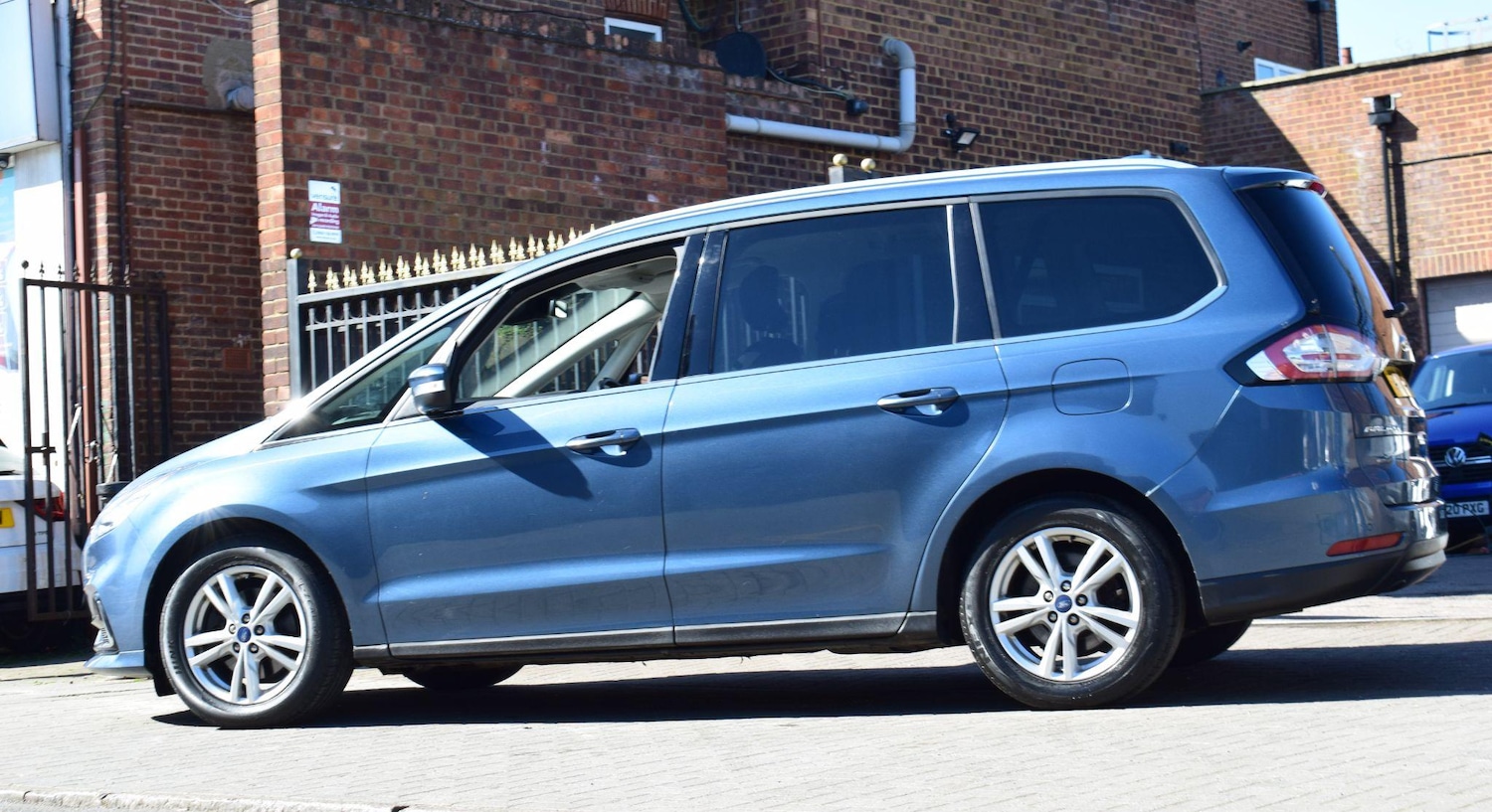 Used Ford Galaxy 2021 for sale - 76825259: Photo 7