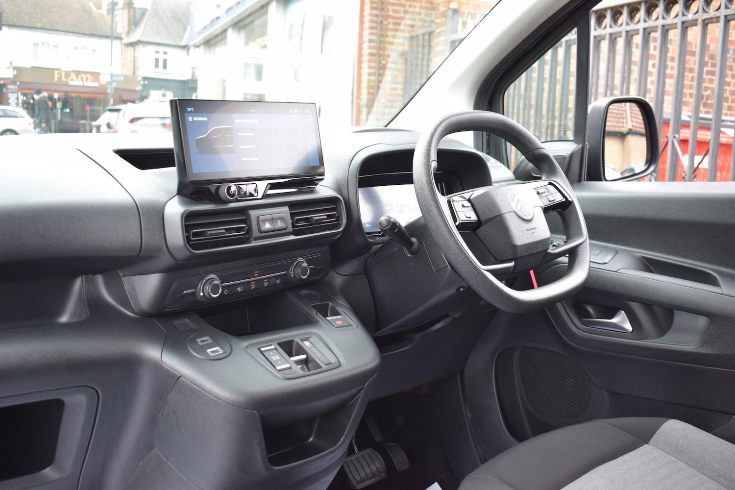 Used Citroen Berlingo for sale - 77808971: Photo 2