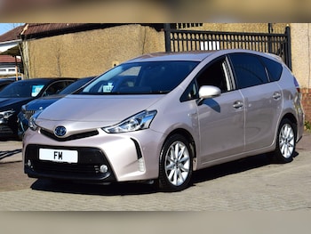 Used Toyota Prius+ 2020 for sale - 77957354: Photo