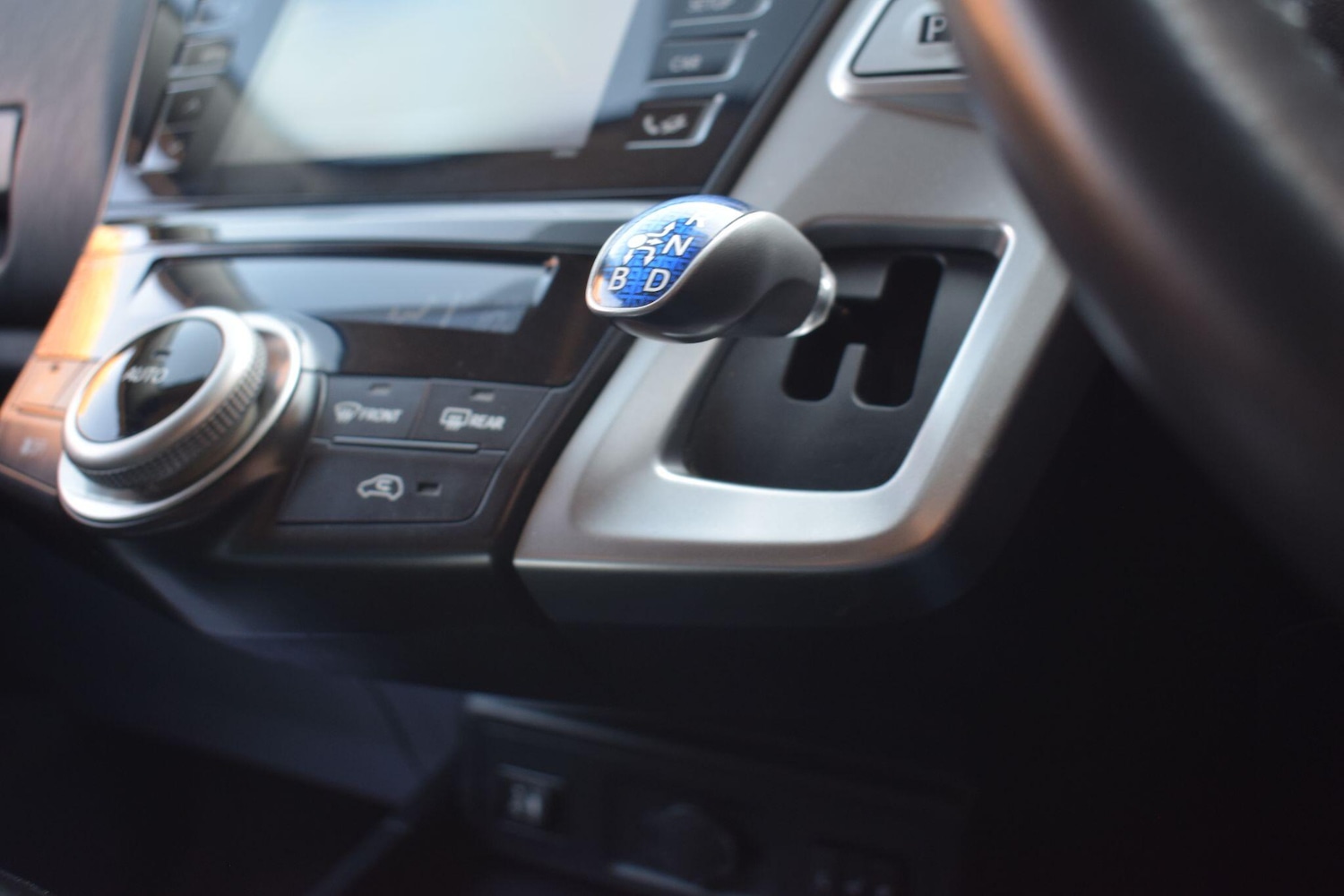 Used Toyota Prius+ 2020 for sale - 77957354: Photo 44