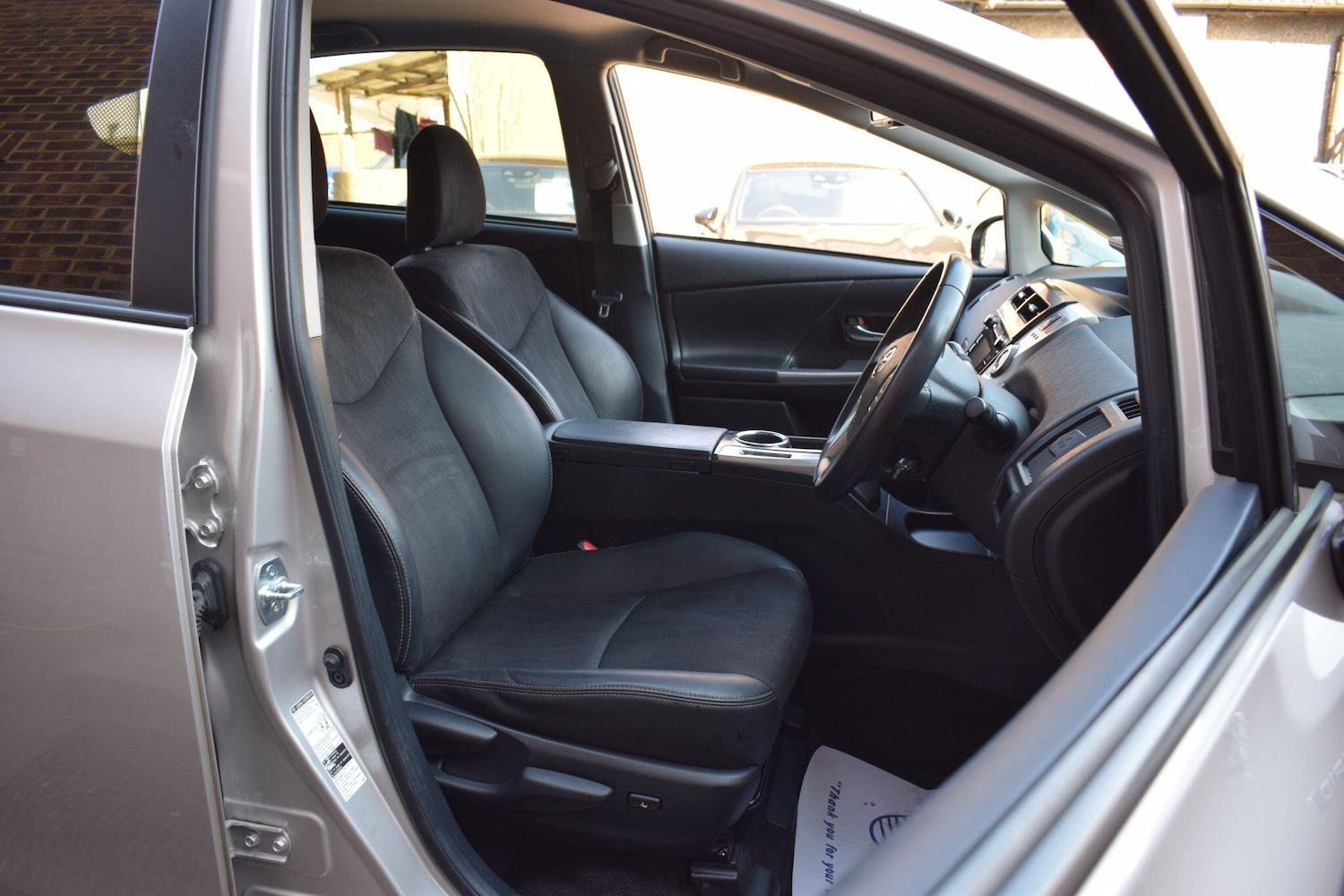 Used Toyota Prius+ 2020 for sale - 77957354: Photo 6