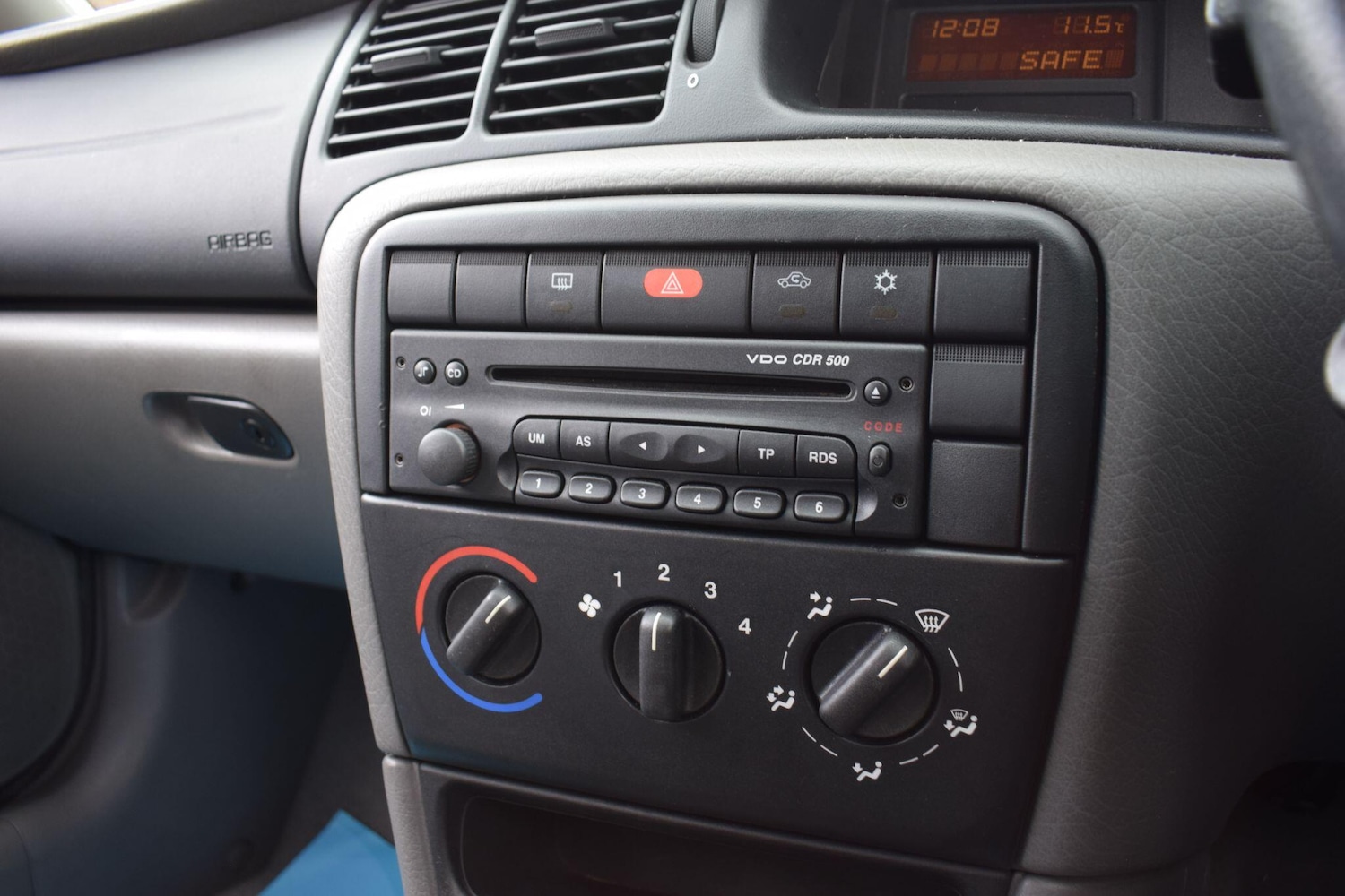 Used Vauxhall Vectra for sale - 78135743: Photo 16