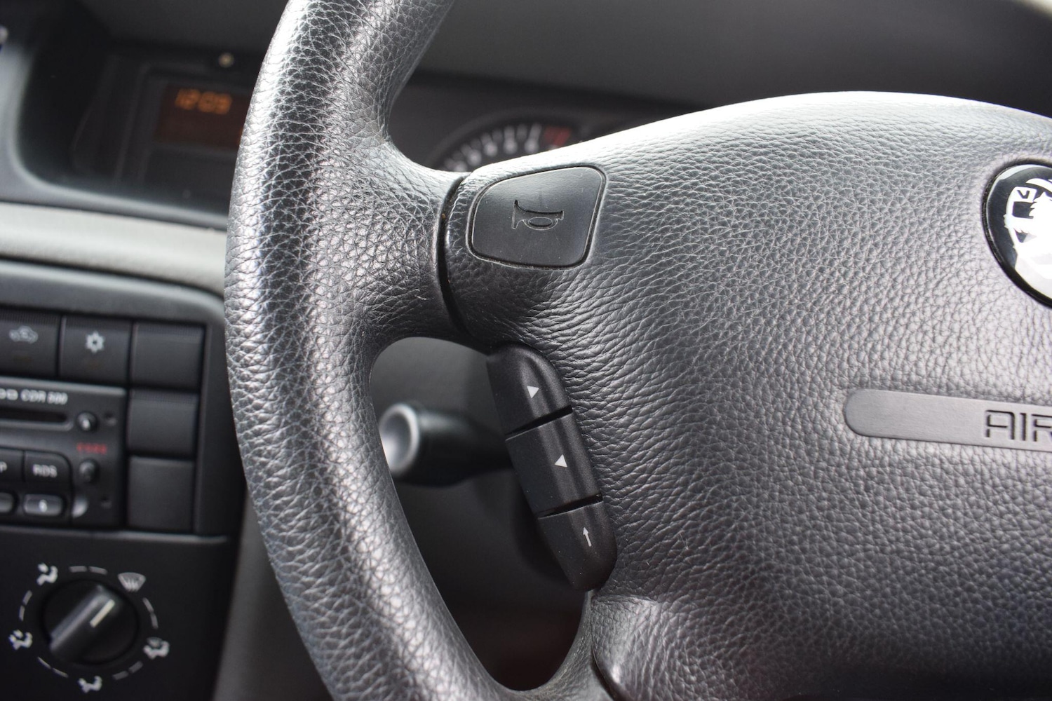 Used Vauxhall Vectra for sale - 78135743: Photo 17