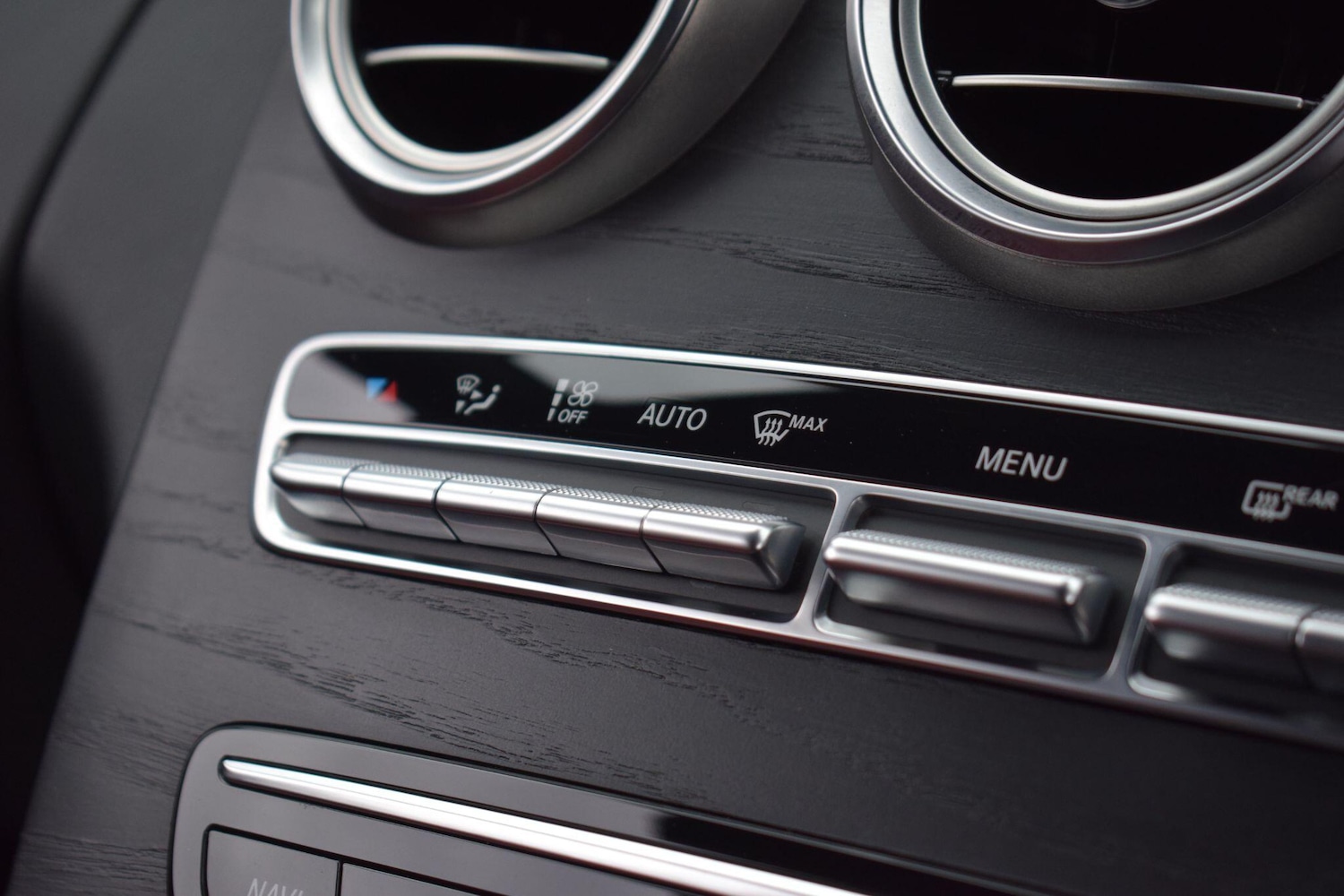 Used Mercedes-Benz C Class 2018 for sale - 76282591: Photo 27