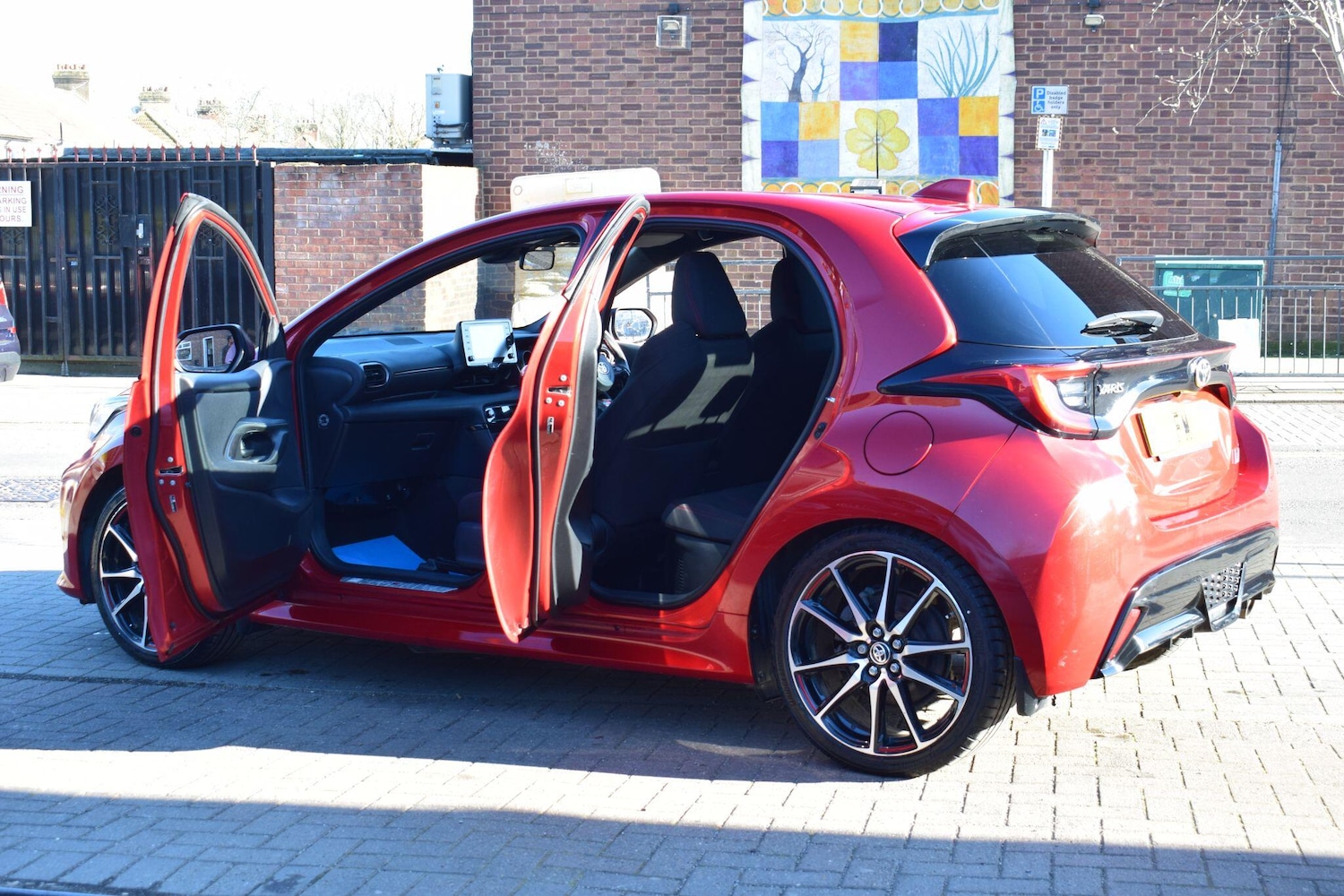 Used Toyota Yaris for sale - 78115902: Photo 26