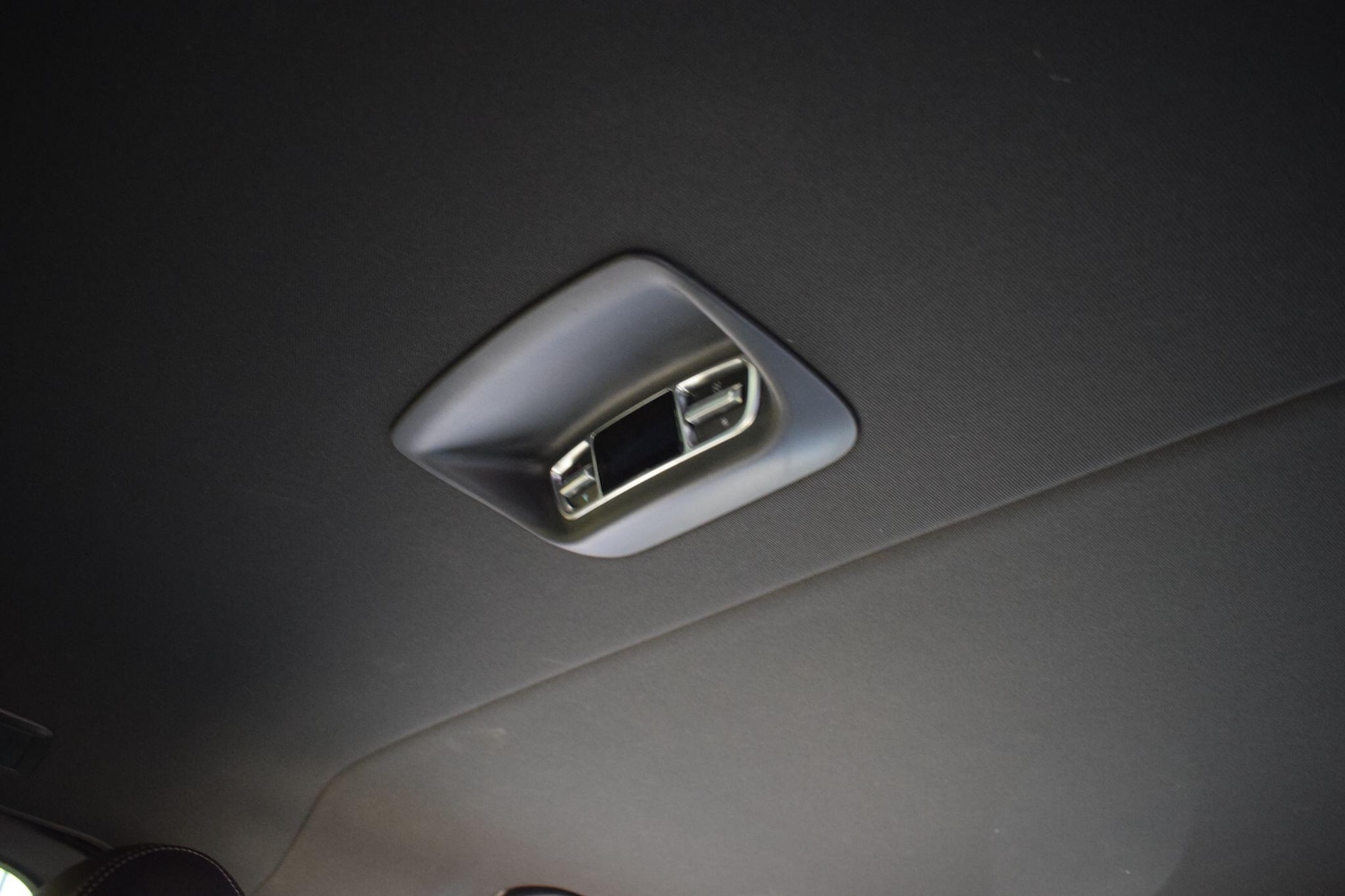 Used Mercedes-Benz V-Class 2020 for sale - 76645993: Photo 29