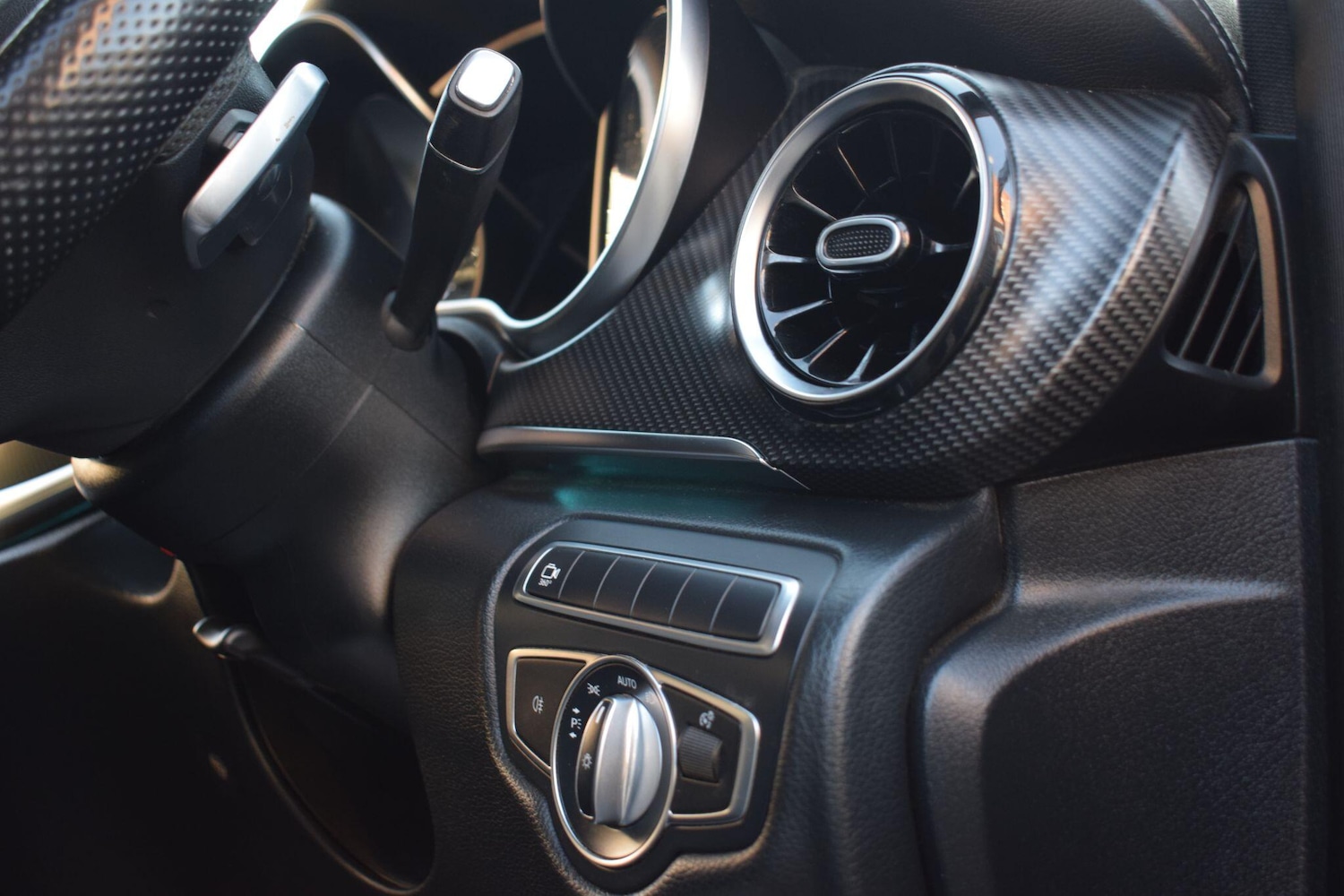 Used Mercedes-Benz V-Class 2020 for sale - 76645993: Photo 31