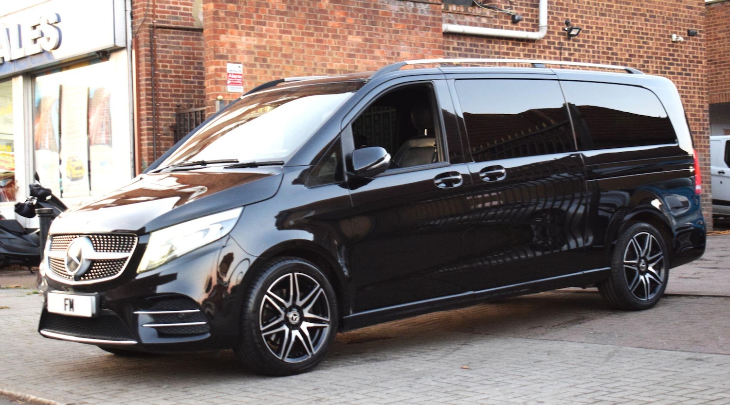 Used Mercedes-Benz V-Class 2020 for sale - 76645993: Photo 54