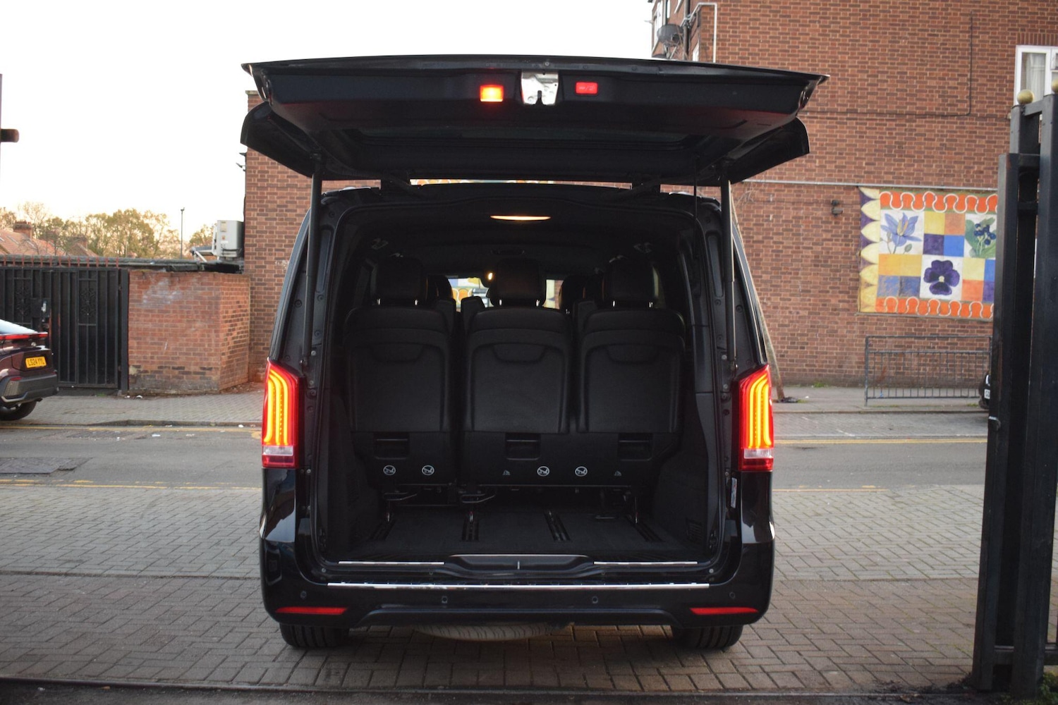 Used Mercedes-Benz V-Class 2020 for sale - 76645993: Photo 56