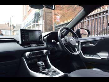 Used Toyota RAV4 2019 for sale - 75174288: Photo