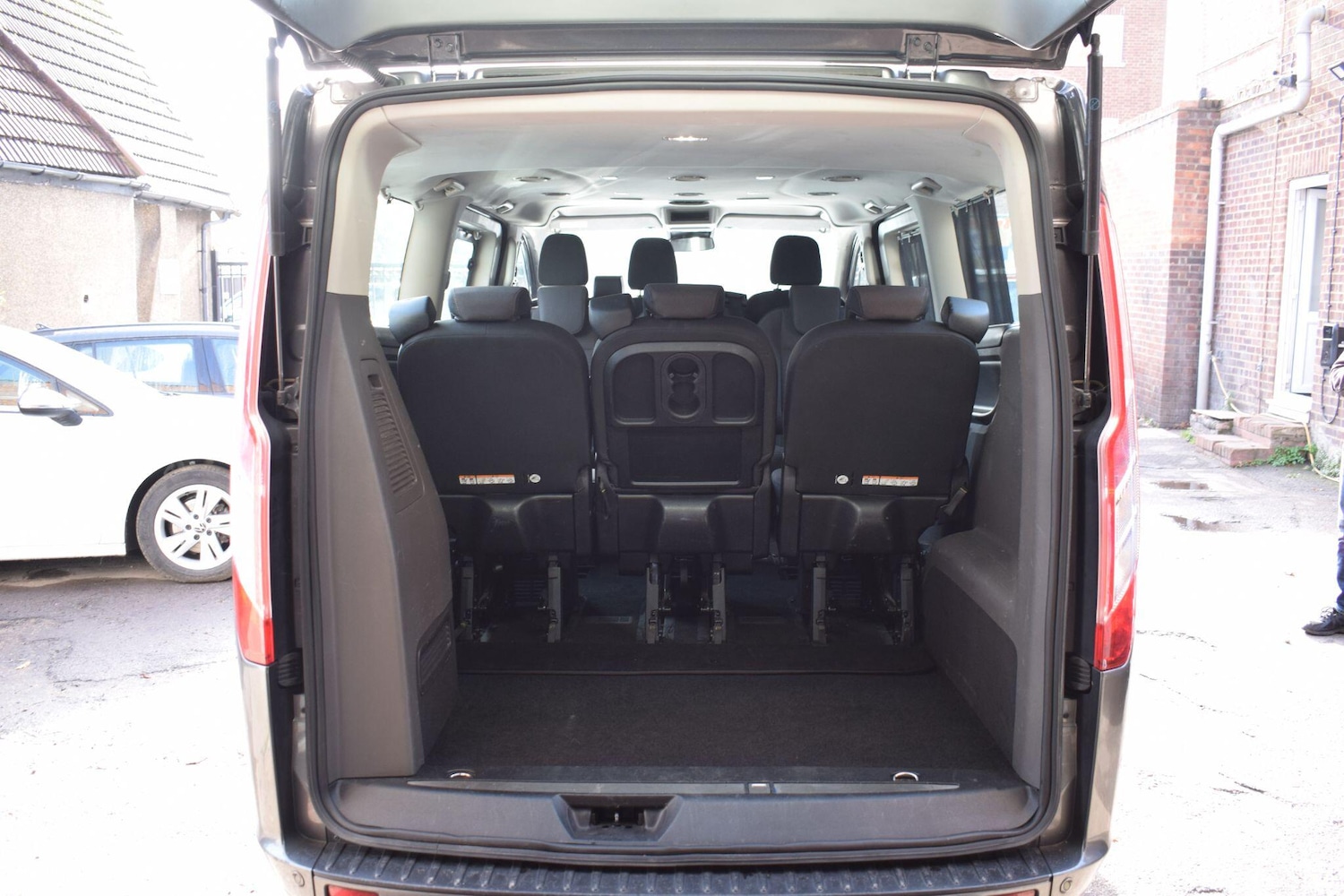 Used Ford Tourneo Custom 2023 for sale - 76409431: Photo 9