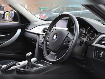 Used BMW 3 Series 2014 for sale - 79401447: Photo