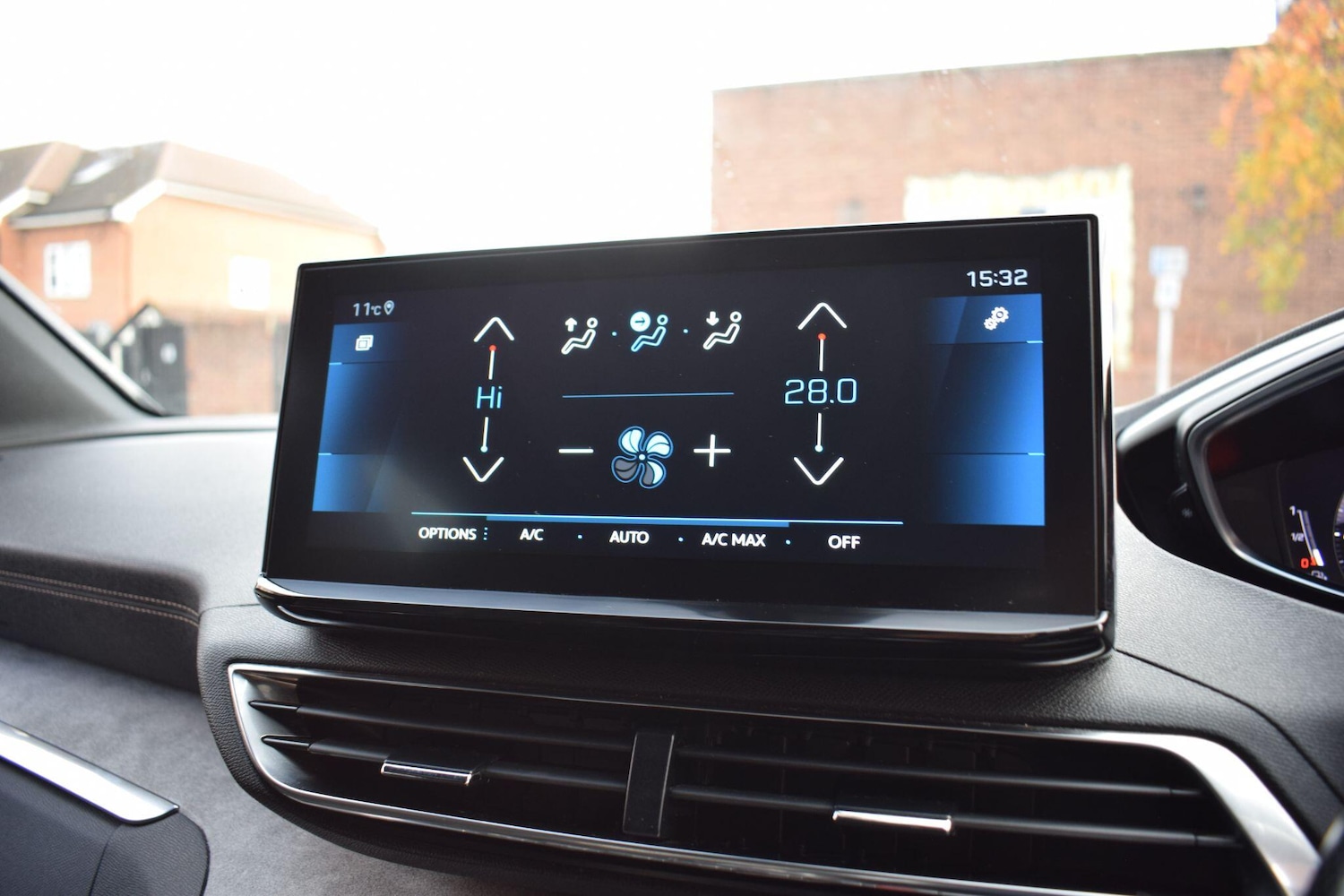 Used Peugeot 5008 2022 for sale - 76484614: Photo 35