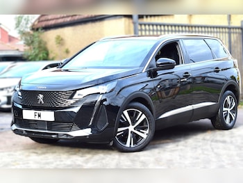 Used Peugeot 5008 2022 for sale - 76484614: Photo