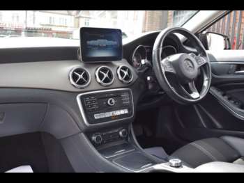 Used Mercedes-Benz GLA 2019 for sale - 74887891: Photo
