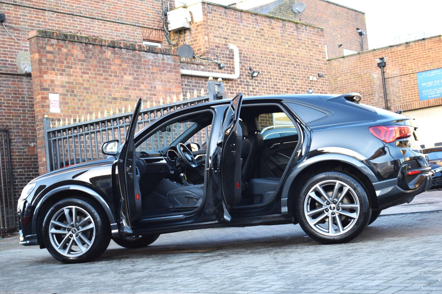 Used Audi Q3 2022 for sale - 77015706: Photo 8