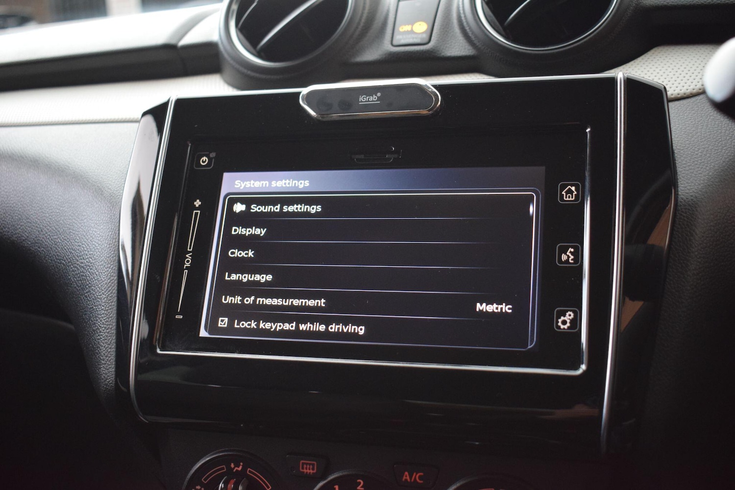 Used Suzuki Swift 2018 for sale - 77396323: Photo 26