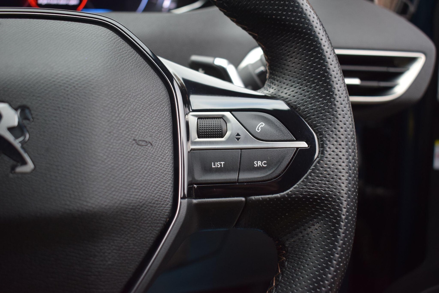 Used Peugeot 5008 2022 for sale - 78100363: Photo 35