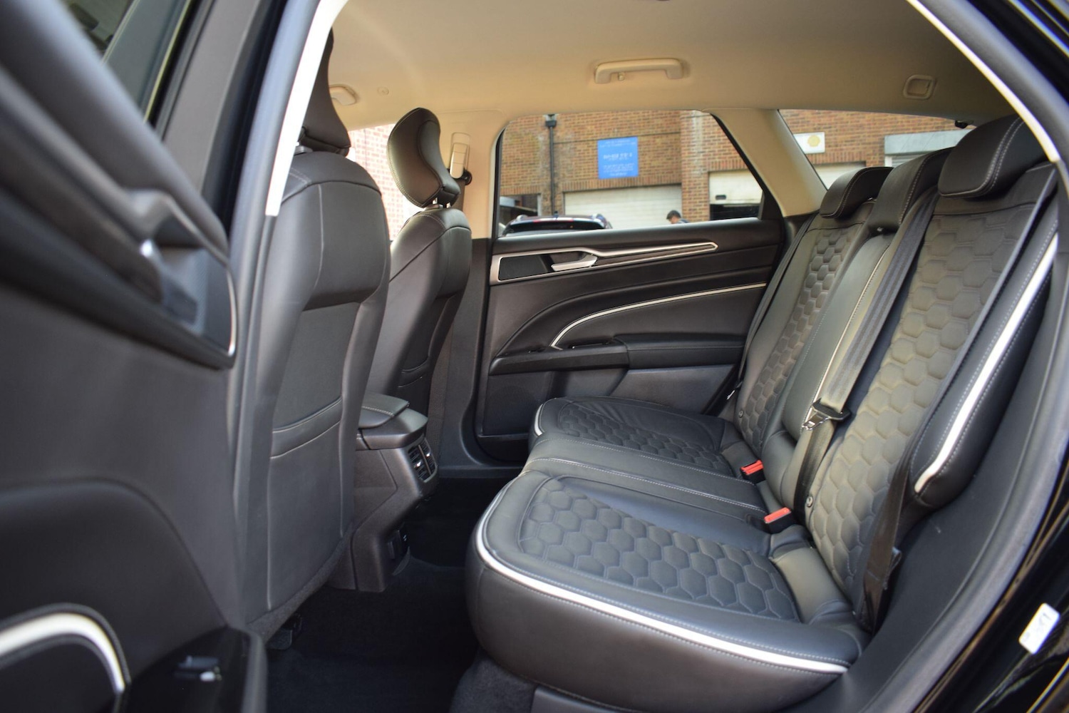 Used Ford Mondeo 2020 for sale - 78170380: Photo 40