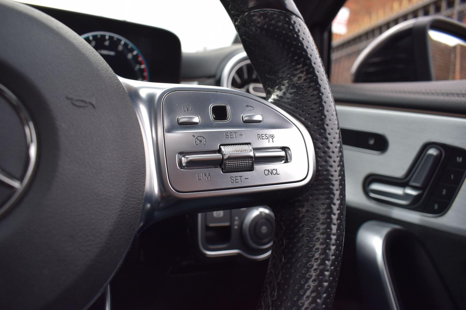 Used Mercedes-Benz A-Class 2021 for sale - 77550381: Photo 37