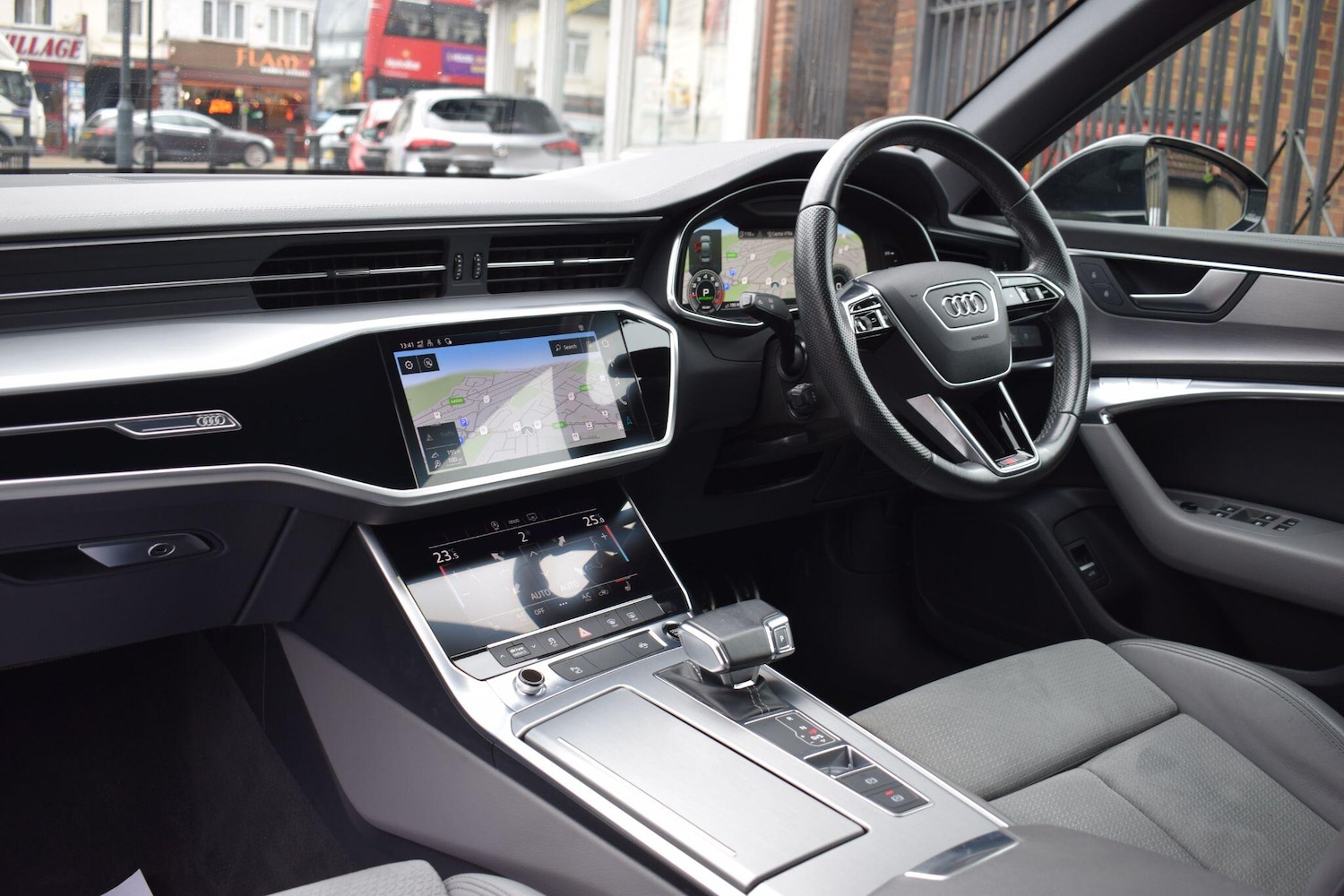 Used Audi A6 2022 for sale - 77612731: Photo 2