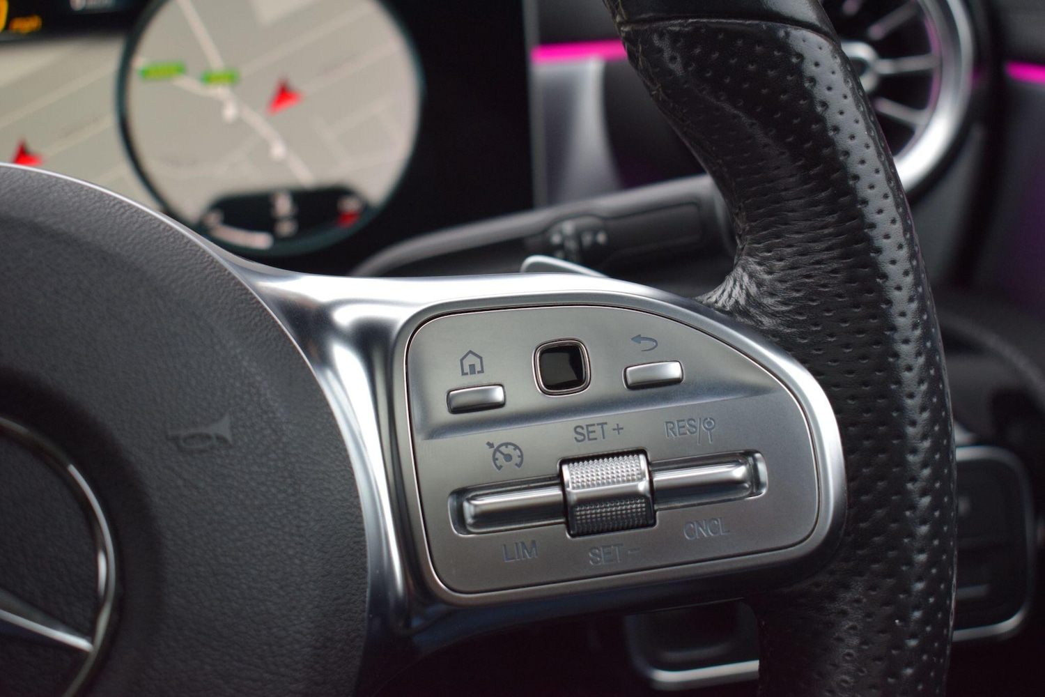 Used Mercedes-Benz CLA for sale - 77854075: Photo 37