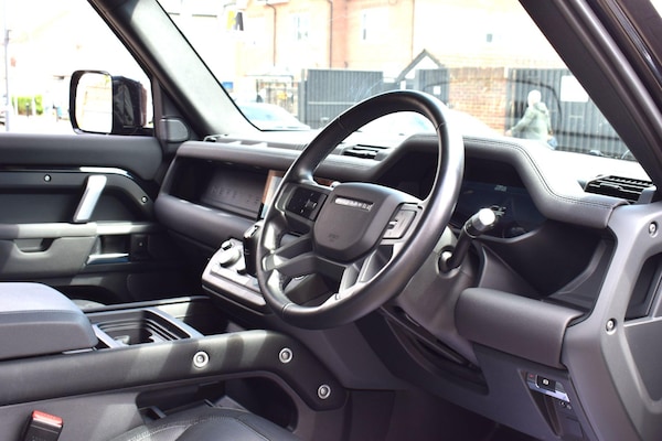 Used Land Rover Defender 90 2021 for sale - 75414962: Photo 5