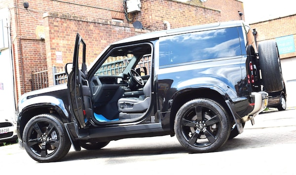 Used Land Rover Defender 90 2021 for sale - 75414962: Photo 8