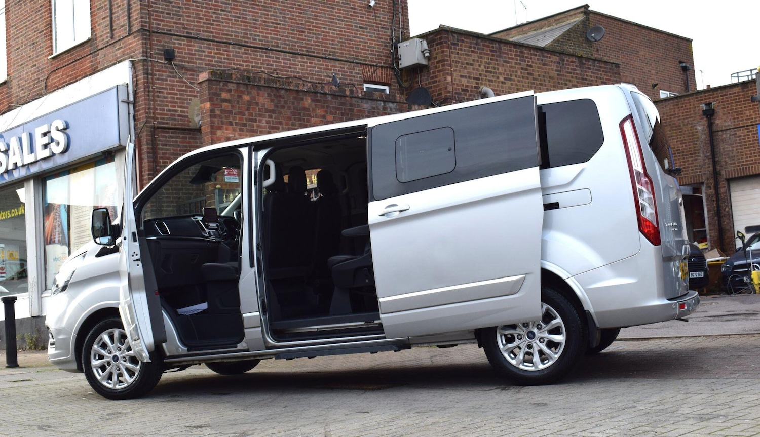 Used Ford Tourneo Custom 2020 for sale - 77882434: Photo 8