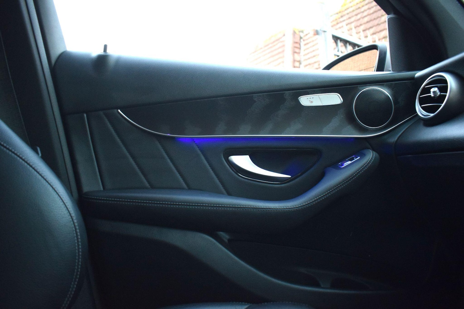 Used Mercedes-Benz GLC 2020 for sale - 76801811: Photo 29