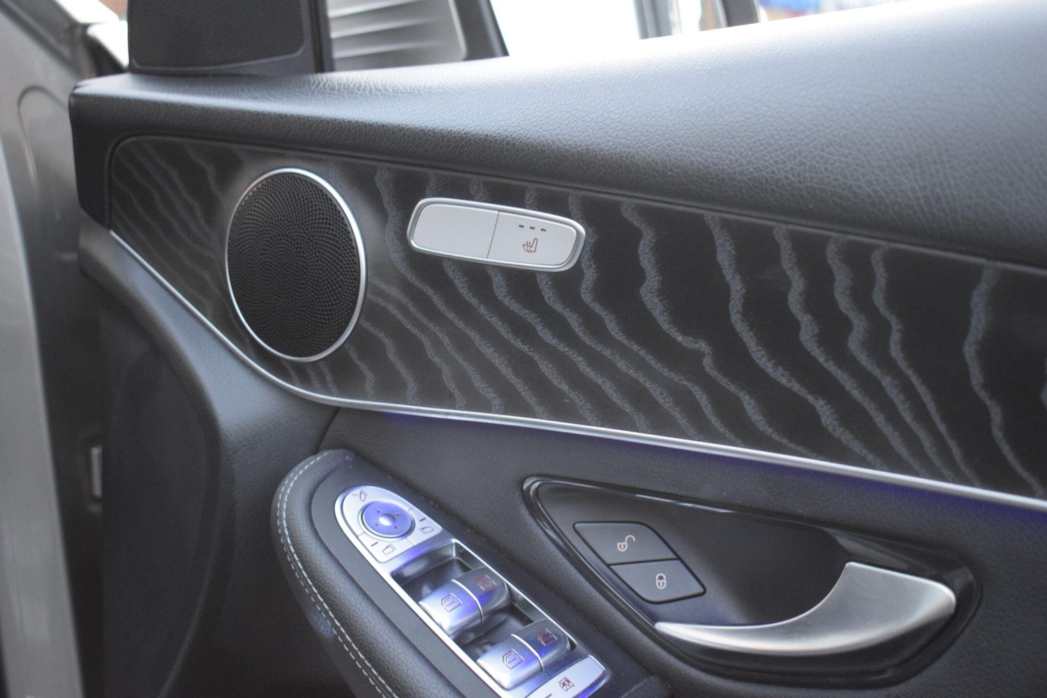 Used Mercedes-Benz GLC 2020 for sale - 76801811: Photo 32