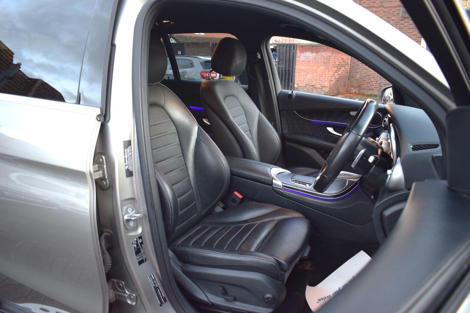 Used Mercedes-Benz GLC 2020 for sale - 76801811: Photo 6