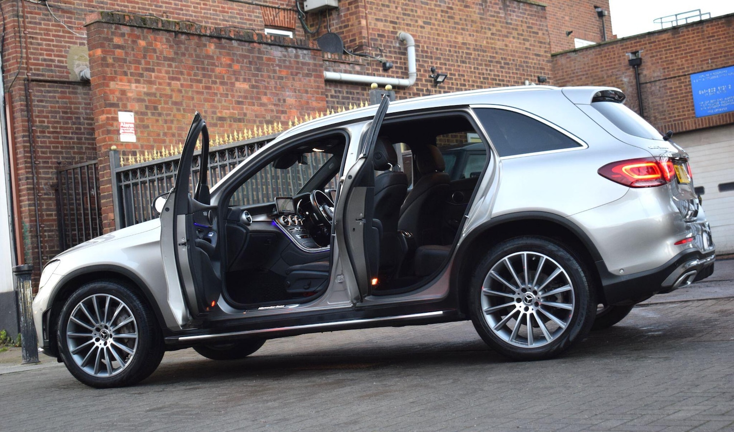 Used Mercedes-Benz GLC 2020 for sale - 76801811: Photo 7