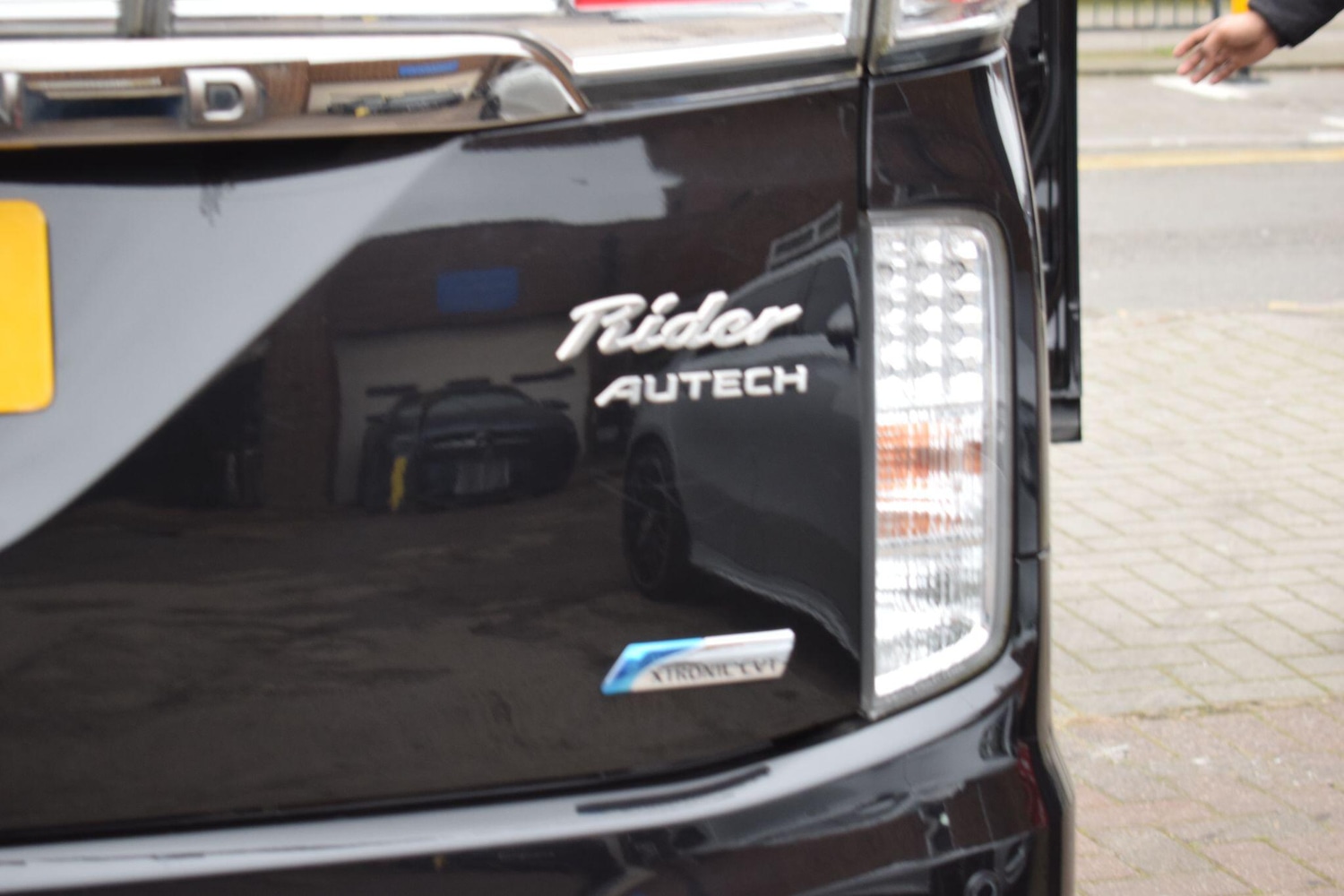 Used Nissan Elgrand 2022 for sale - 78007537: Photo 14