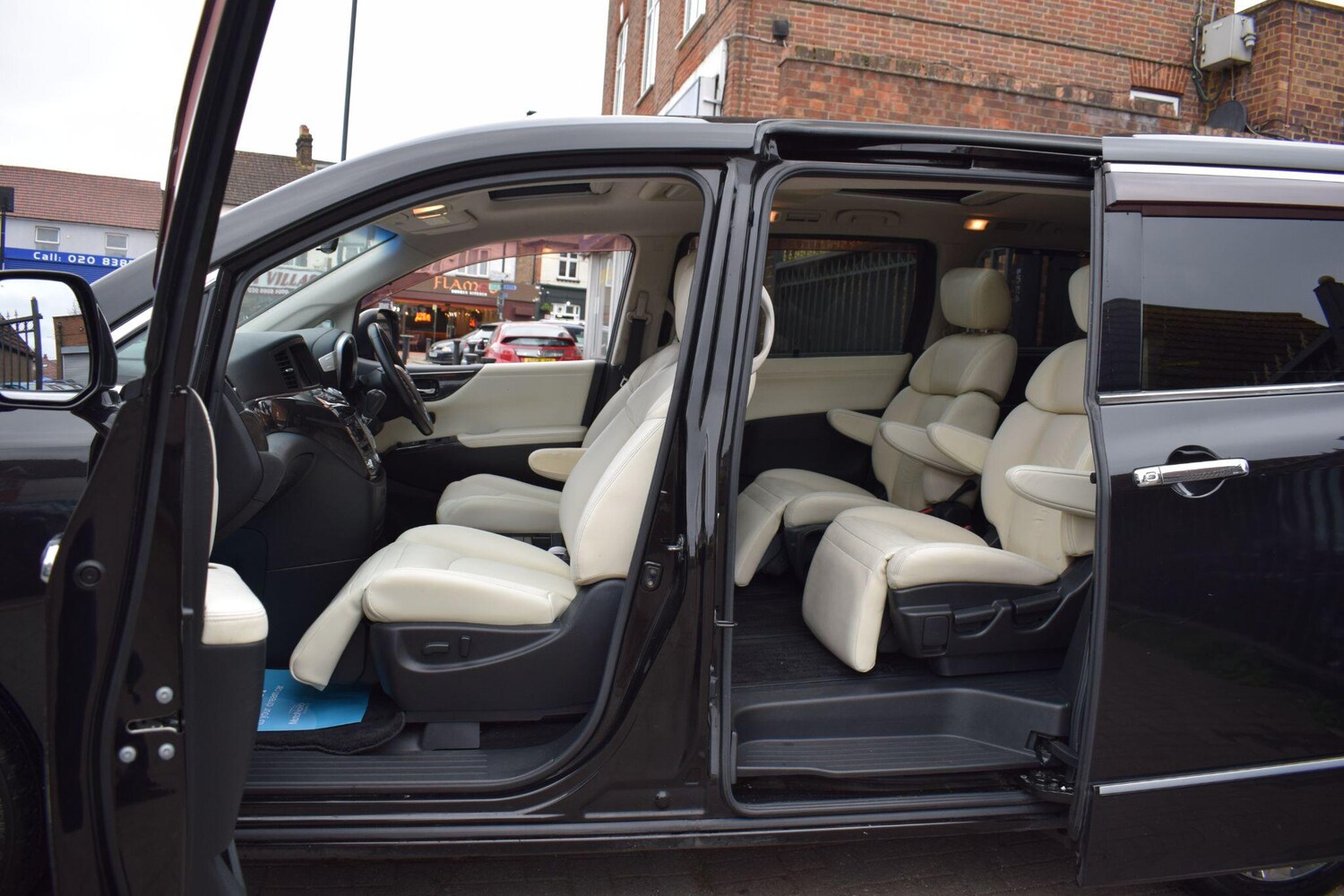 Used Nissan Elgrand 2022 for sale - 78007537: Photo 27