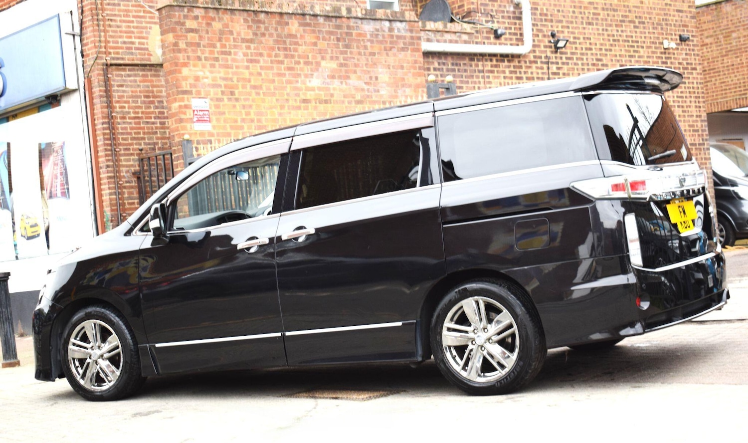Used Nissan Elgrand 2022 for sale - 78007537: Photo 44