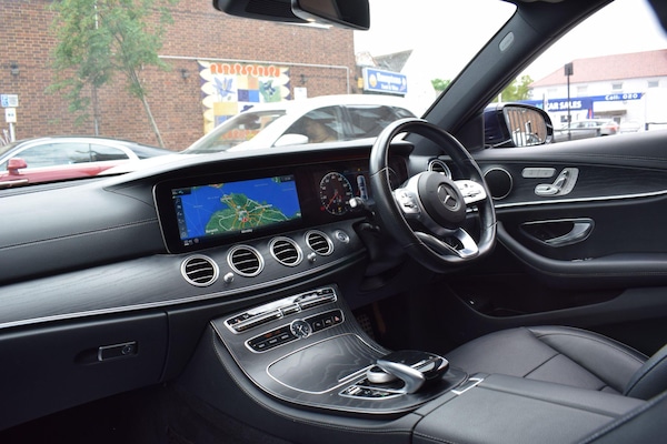 Used Mercedes-Benz E Class 2020 for sale - 75589459: Photo 4