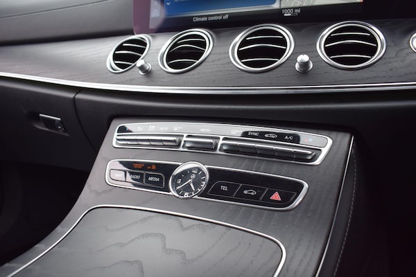 Used Mercedes-Benz E Class 2020 for sale - 75589459: Photo 51