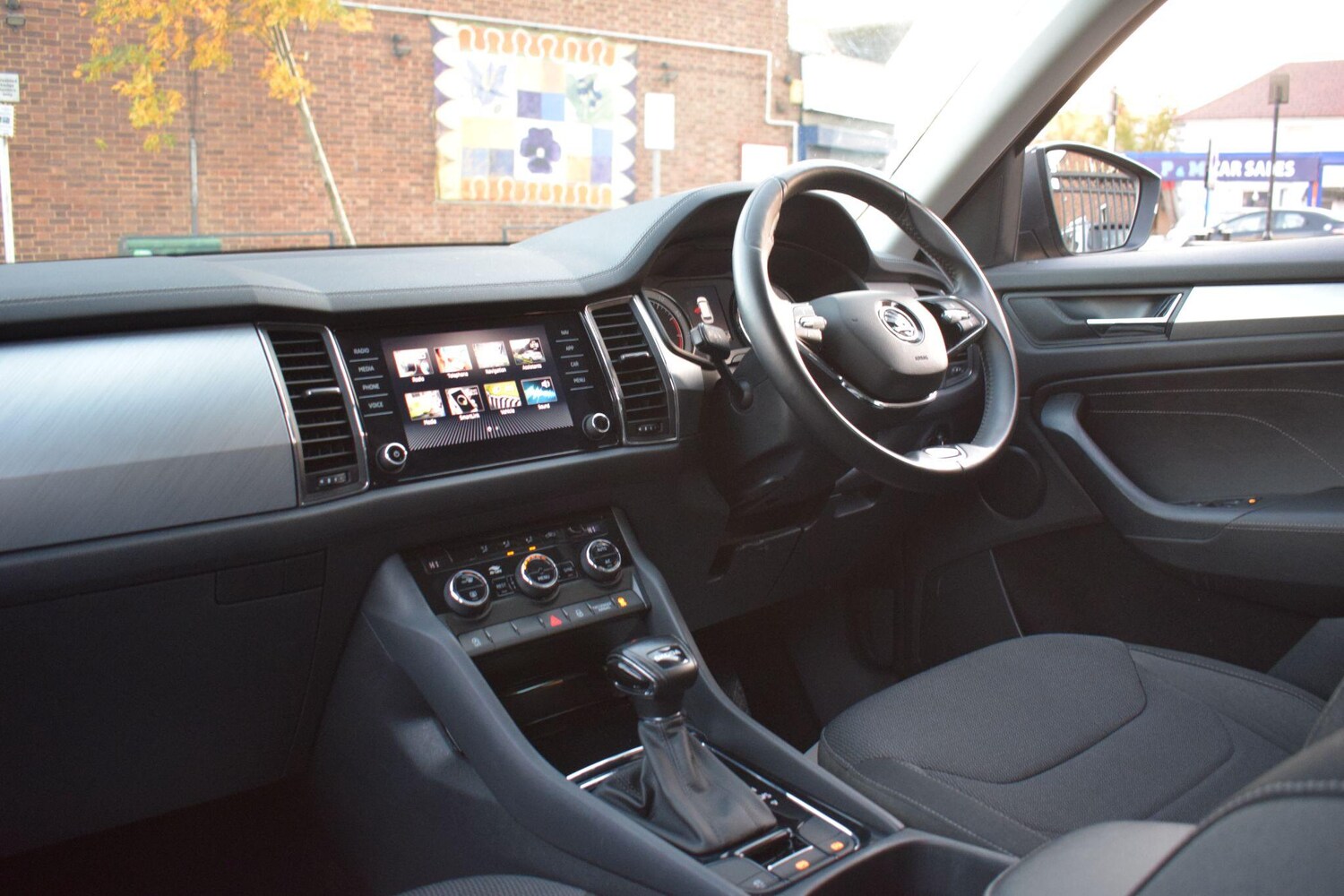 Used Skoda Kodiaq 2022 for sale - 76377536: Photo 2